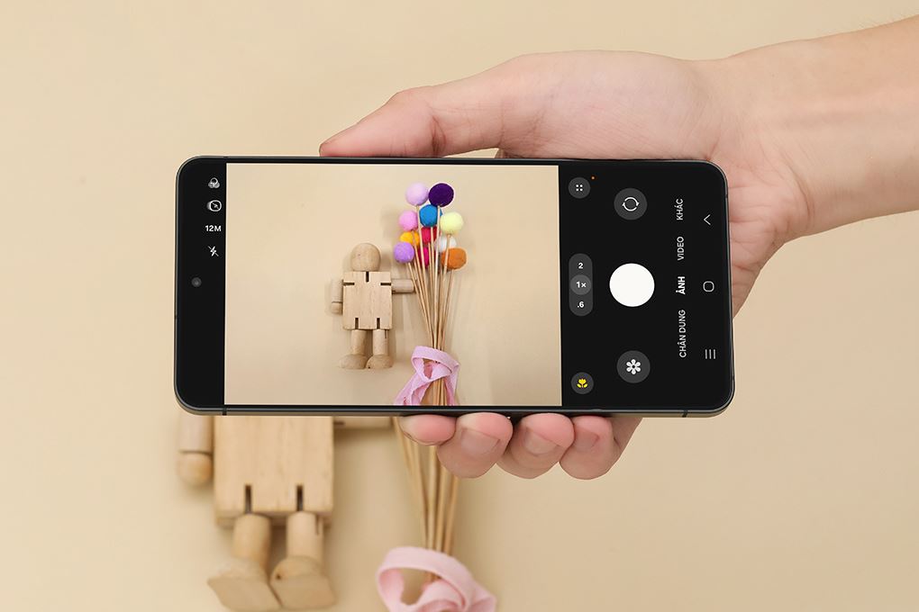 Điện thoại Samsung Galaxy S25 Edge 5G 12GB/256GB Màu Đen
