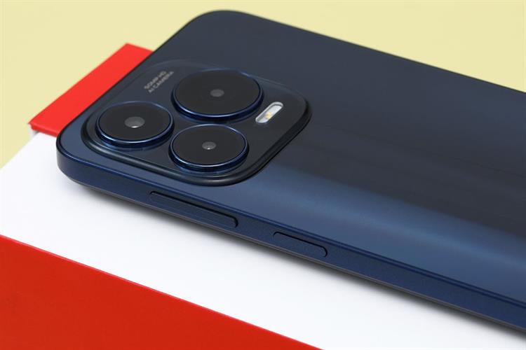 Điện thoại Masstel S9 6GB/256GB Màu Xanh dương đậm