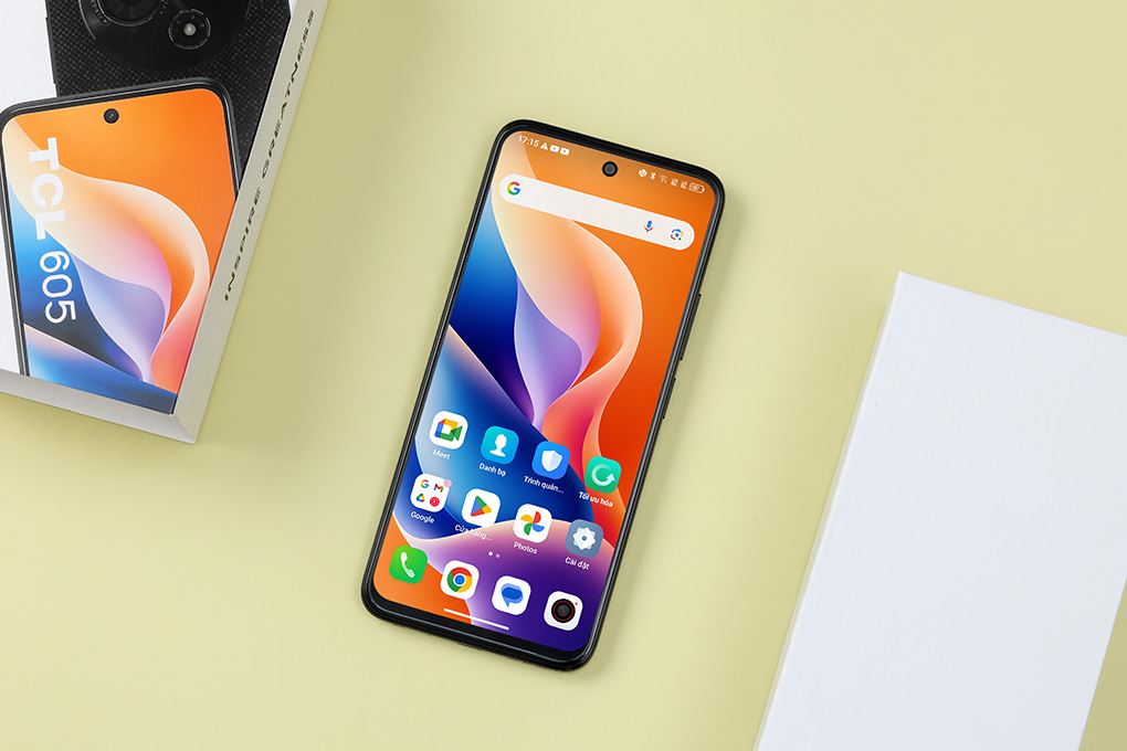 Điện thoại TCL 605 4GB/128GB Đen - 4