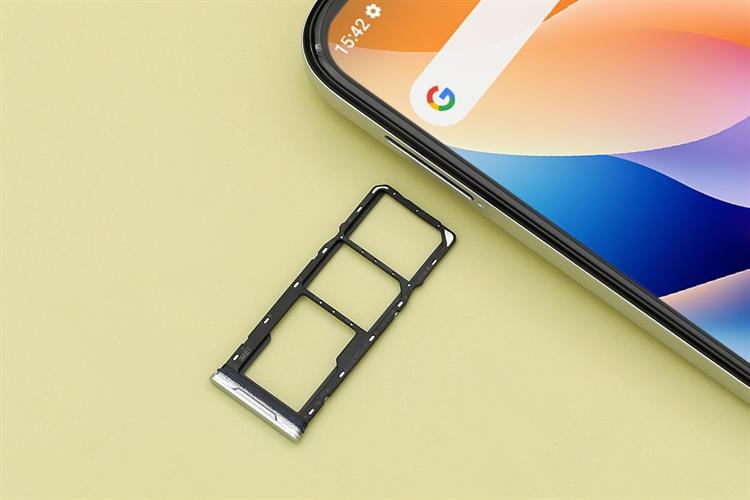 Điện thoại TCL 605 4GB/128GB Màu Trắng