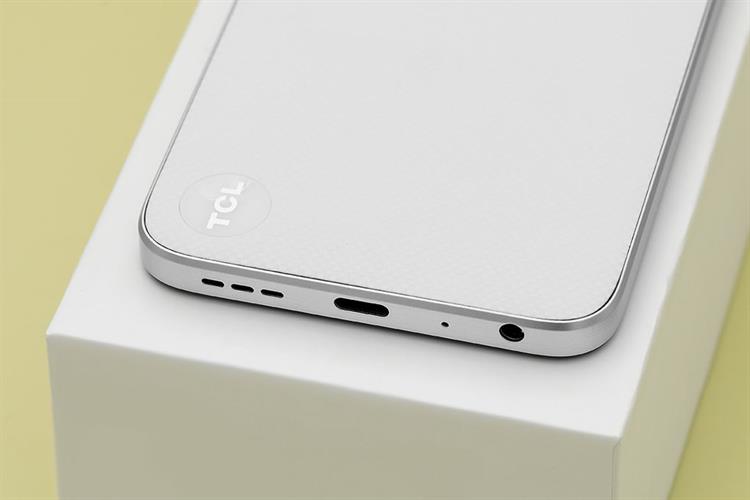 Điện thoại TCL 605 4GB/128GB Màu Trắng