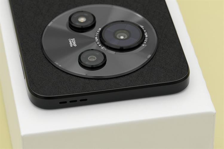 Điện thoại TCL 605 8GB/256GB Màu Đen