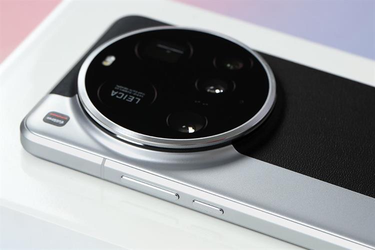 Điện thoại Xiaomi 15 Ultra 5G 16GB/1TB Màu Bạc