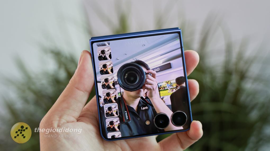 Samsung Galaxy Z Flip7 5G 12GB/512GB - Camera Samsung Galaxy Z Flip7 5G 12GB/512GB - Camera