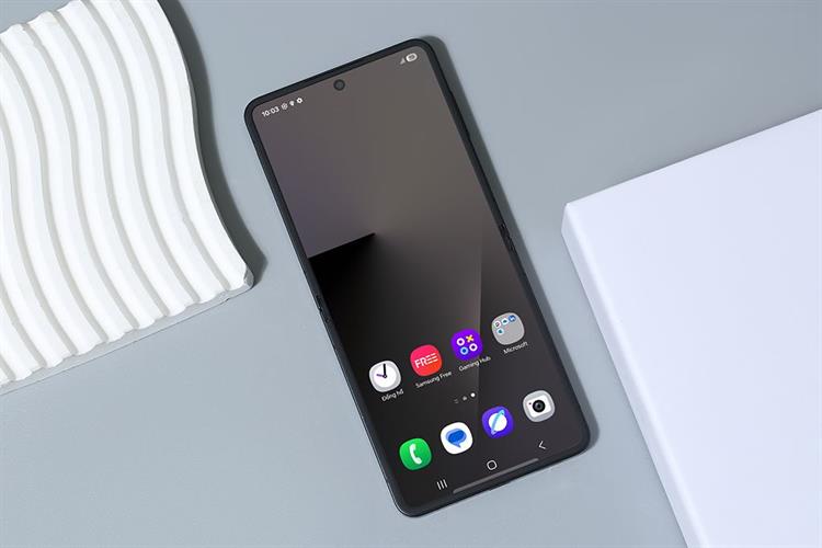 Điện thoại Samsung Galaxy Z Flip7 5G 12GB/512GB Màu Đen