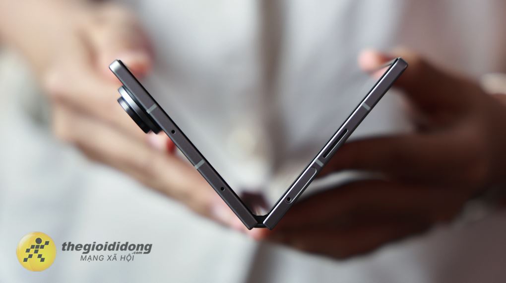 Samsung Galaxy Z Fold7 5G 12GB/512GB - Độ bền Samsung Galaxy Z Fold7 5G 12GB/512GB - Độ bền