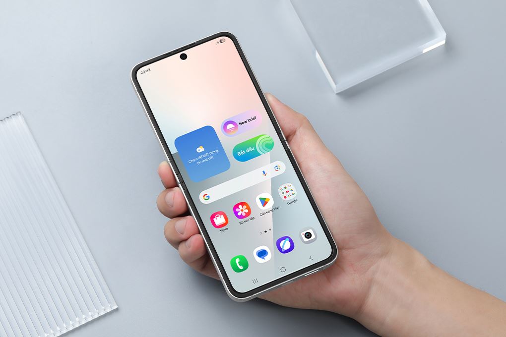 Điện thoại Samsung Galaxy Z Flip7 FE 5G 8GB/128GB Màu Trắng