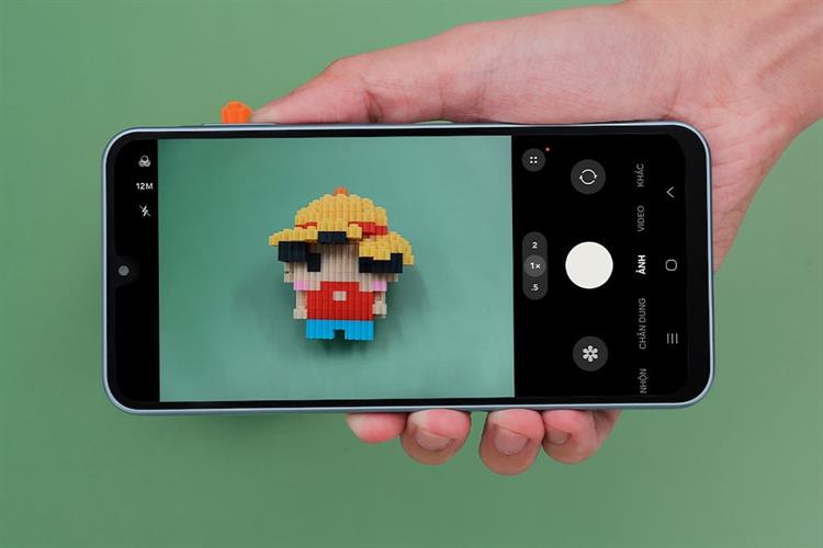 Điện thoại Samsung Galaxy A17 8GB/256GB Màu Xanh nhạt