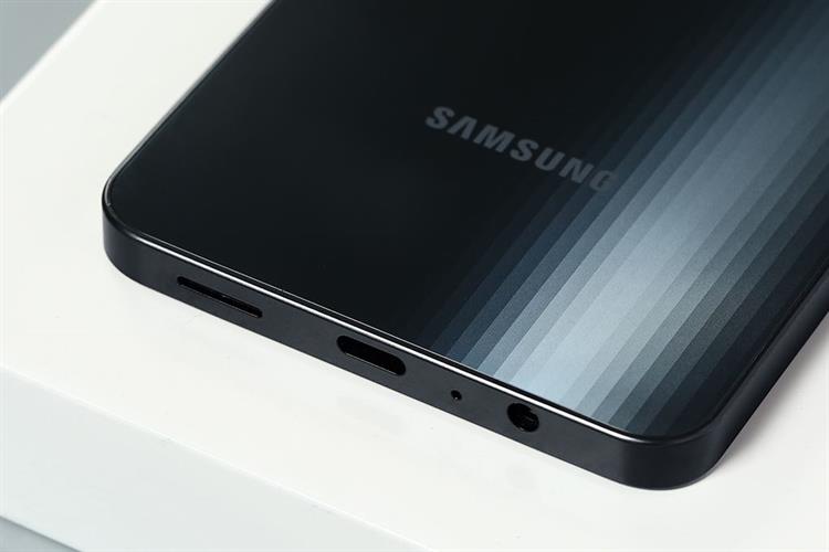 Điện thoại Samsung Galaxy A07 6GB/128GB Màu Đen