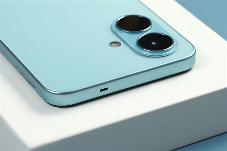 Điện thoại Tecno Spark Go 2 3GB/64GB Màu Xanh ngọc