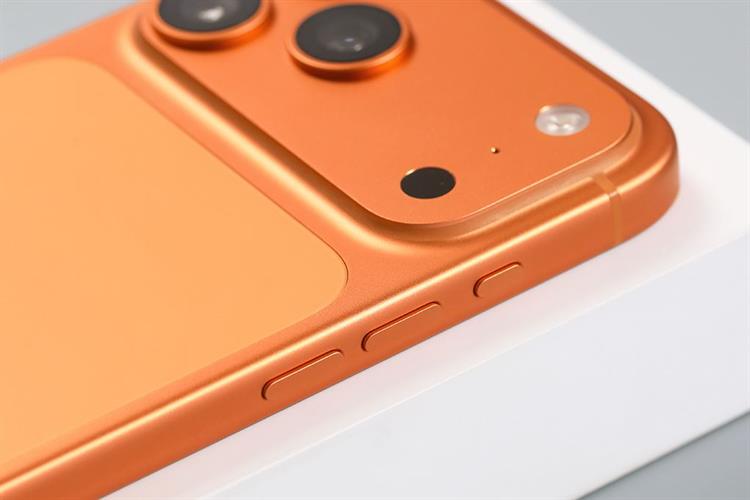 Điện thoại iPhone 17 Pro Max 1TB Màu Cam Vũ Trụ