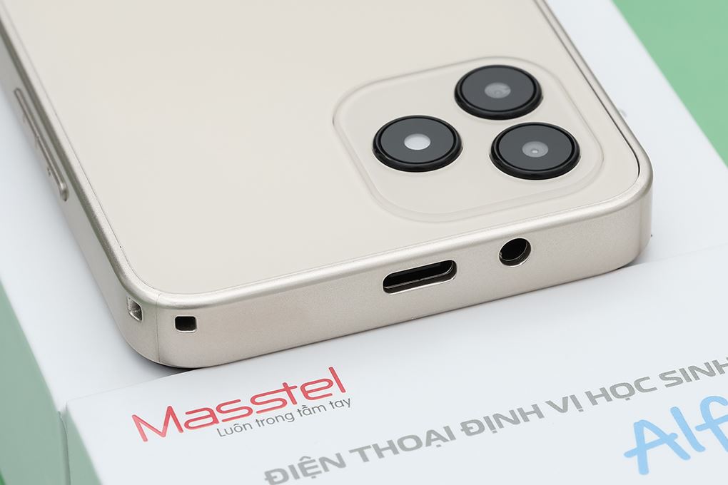 định vị trẻ em Masstel Alfa 5 - 18