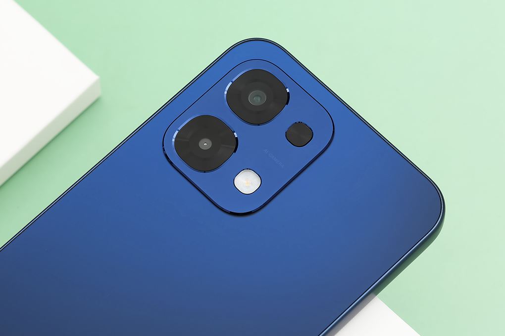 Điện thoại OPPO A6 Pro 5G 8GB/256GB Màu Xanh Dương