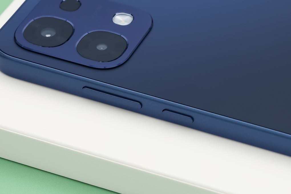 Điện thoại OPPO A6 Pro 5G 12GB/256GB Màu Xanh Dương