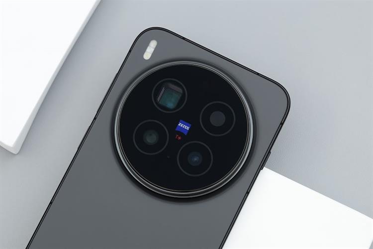 Điện thoại vivo X300 Pro 5G 16GB/512GB Màu Đen