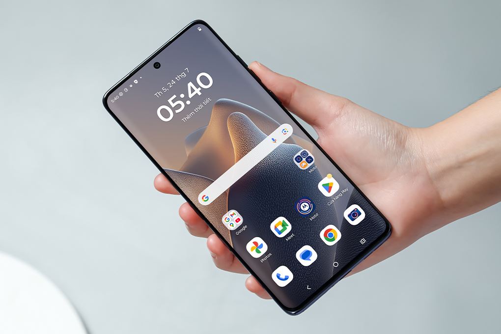 Điện thoại Motorola Edge 60 Fusion 5G 8GB/256GB Màu Xám
