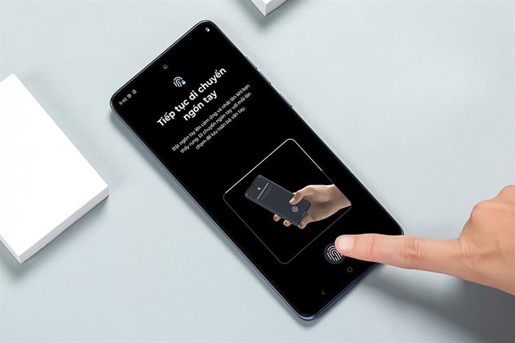 Điện thoại Motorola Edge 60 Fusion 5G 8GB/256GB Màu Xám