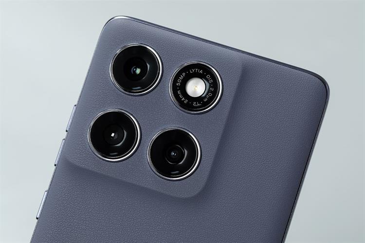 Điện thoại Motorola Edge 60 Fusion 5G 8GB/256GB Màu Xám