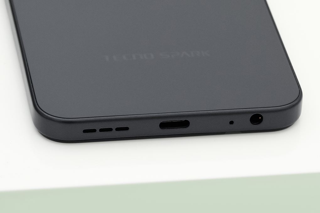 Điện thoại Tecno Spark 40C 4GB/128GB Màu Đen