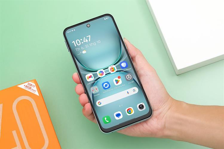 Điện thoại Tecno Spark 40C 4GB/128GB Màu Xanh ngọc