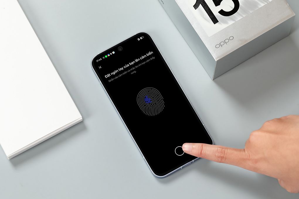 Điện thoại OPPO Reno15 Pro 5G 12GB/256GB Màu Xanh dương nhạt