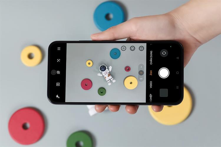 Điện thoại OPPO Reno15 F 5G 12GB/256GB Màu Xanh Dương