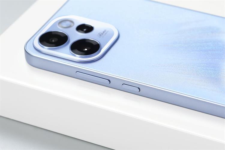 Điện thoại OPPO Reno15 F 5G 12GB/256GB Màu Xanh dương nhạt