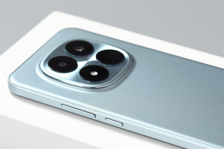 Điện thoại Xiaomi Redmi Note 15 Pro+ 5G 12GB/256GB Màu Xanh Dương