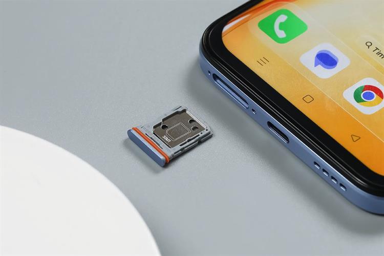 Điện thoại realme C85 6GB/128GB Màu Xanh đen