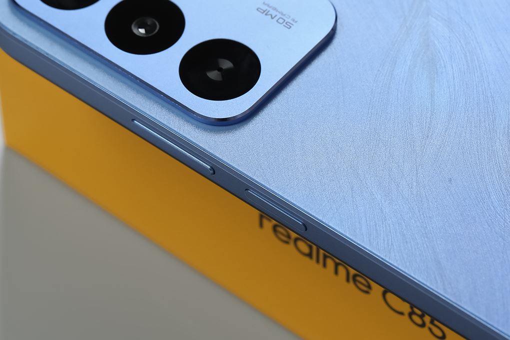 Điện thoại realme C85 8GB/128GB Màu Xanh dương nhạt