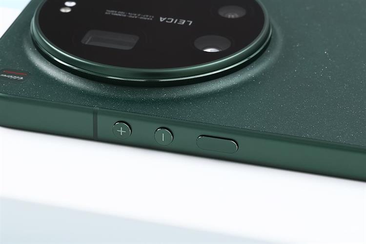 Điện thoại Xiaomi 17 Ultra 5G 16GB/512GB Màu Xanh lá