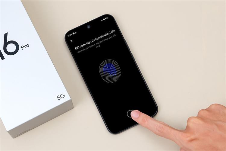 Điện thoại realme 16 Pro 5G 12GB/256GB Màu Xám đậm