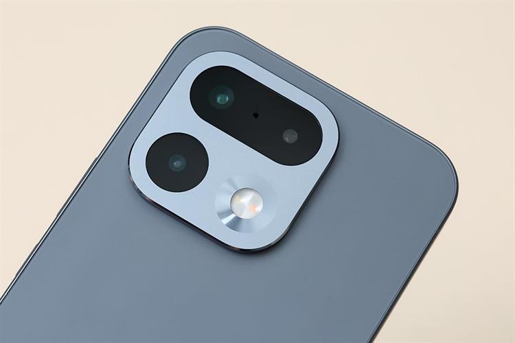 Điện thoại realme 16 Pro 5G 12GB/256GB Màu Xám đậm