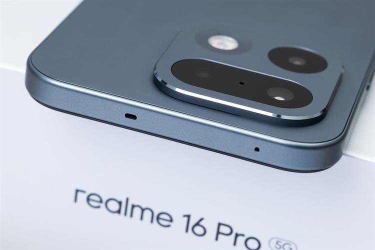 Điện thoại realme 16 Pro 5G 12GB/256GB Màu Xám đậm
