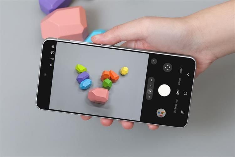 Điện thoại Samsung Galaxy S26 5G 12GB/256GB Màu Trắng