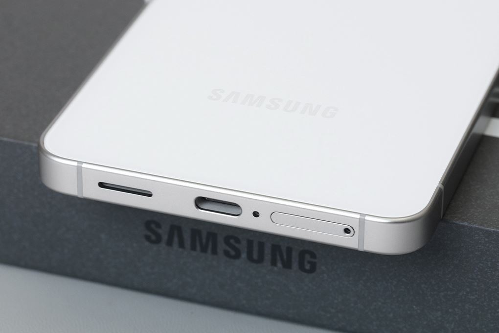 Điện thoại Samsung Galaxy S26 5G 12GB/512GB Màu Trắng