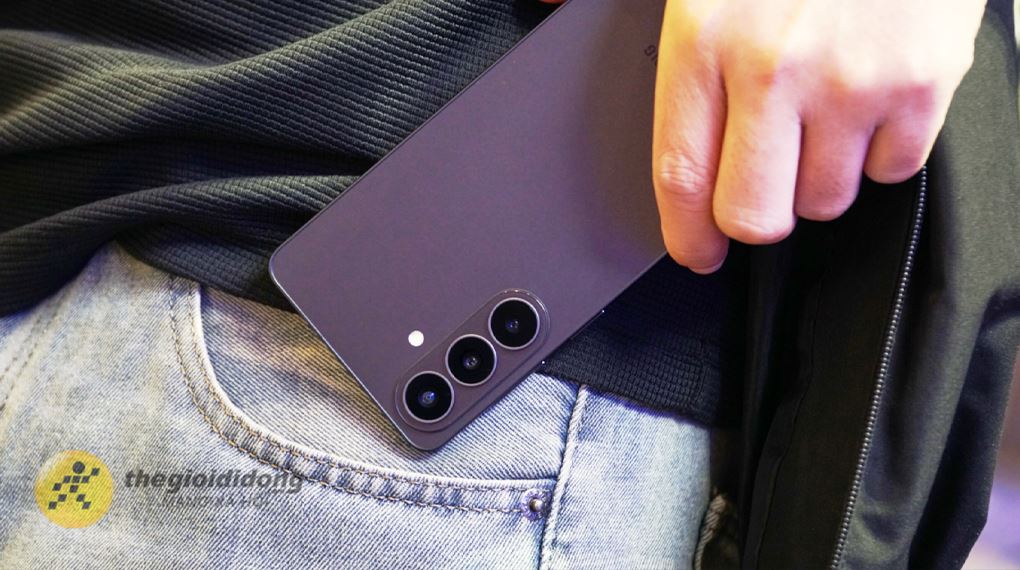 Samsung Galaxy S26 Plus 512GB với bộ nhớ trong 512 GB cho phép bạn lưu trữ thoải mái mọi ứng dụng và thước phim chất lượng cao Samsung Galaxy S26 Plus 512GB với bộ nhớ trong 512 GB cho phép bạn lưu trữ thoải mái mọi ứng dụng và thước phim chất lượng cao