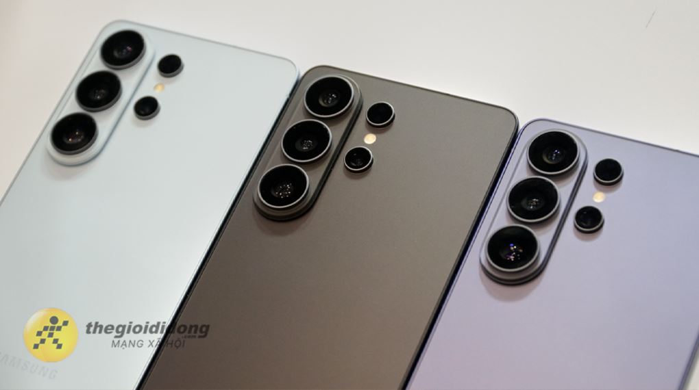 Samsung Galaxy S26 Ultra 512GB với camera 200 MP, F1.4 chụp đêm siêu sắc nét, thu sáng tối ưu cho ảnh rực rỡ Samsung Galaxy S26 Ultra 512GB với camera 200 MP, F1.4 chụp đêm siêu sắc nét, thu sáng tối ưu cho ảnh rực rỡ