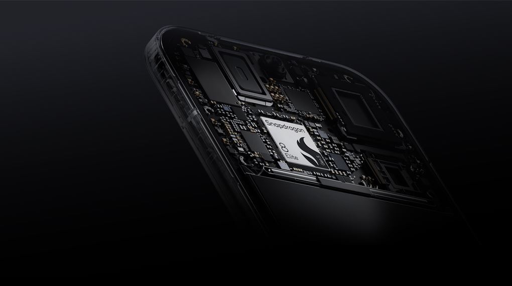 Xiaomi 17 512GB dùng chip Snapdragon 8 Elite Gen 5 mạnh mẽ, hỗ trợ chơi game đồ họa 3D nặng mượt mà, không giật lag Xiaomi 17 512GB dùng chip Snapdragon 8 Elite Gen 5 mạnh mẽ, hỗ trợ chơi game đồ họa 3D nặng mượt mà, không giật lag