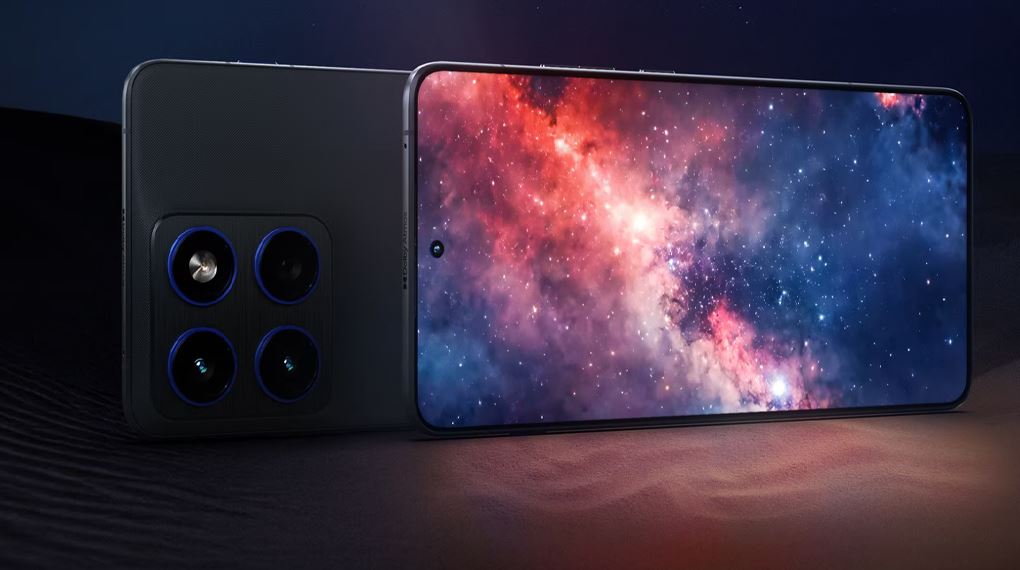 Motorola Edge 70 trang bị màn hình pOLED 6.67 inch 120Hz, giúp phản hồi vuốt chạm nhanh và chơi game không giật hình Motorola Edge 70 trang bị màn hình pOLED 6.67 inch 120Hz, giúp phản hồi vuốt chạm nhanh và chơi game không giật hình