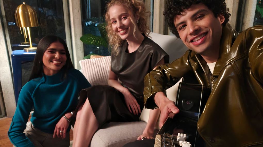 Camera trước Motorola Edge 70 50MP tích hợp Quad Pixel, tăng độ nhạy sáng gấp 4 lần cho ảnh selfie sắc nét Camera trước Motorola Edge 70 50MP tích hợp Quad Pixel, tăng độ nhạy sáng gấp 4 lần cho ảnh selfie sắc nét