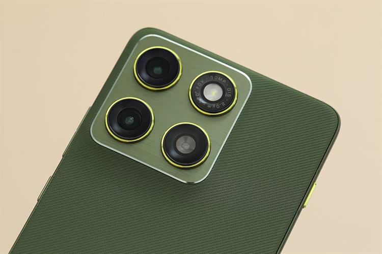 Điện thoại Motorola Edge 70 8GB/256GB Màu Xanh bộ đội