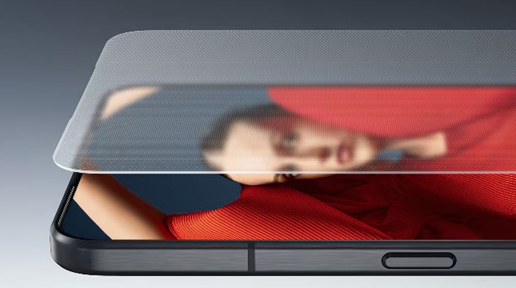 Màn hình Motorola Signature dùng kính Gorilla Glass Victus 2, chống trầy xước gấp 4 lần và bảo vệ máy an toàn Màn hình Motorola Signature dùng kính Gorilla Glass Victus 2, chống trầy xước gấp 4 lần và bảo vệ máy an toàn