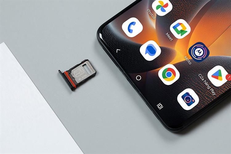 Điện thoại Motorola Signature 12GB/256GB Màu Ghi đen