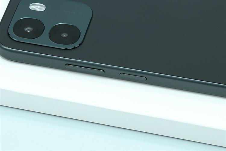 Điện thoại OPPO A6 8GB/128GB Màu Xanh Đậm