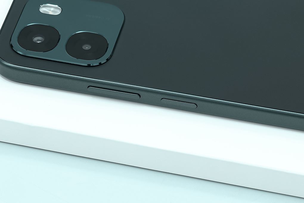 Điện thoại OPPO A6 8GB/128GB Màu Xanh Đậm