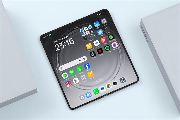 Điện thoại OPPO Find N6 Màu Titan xanh