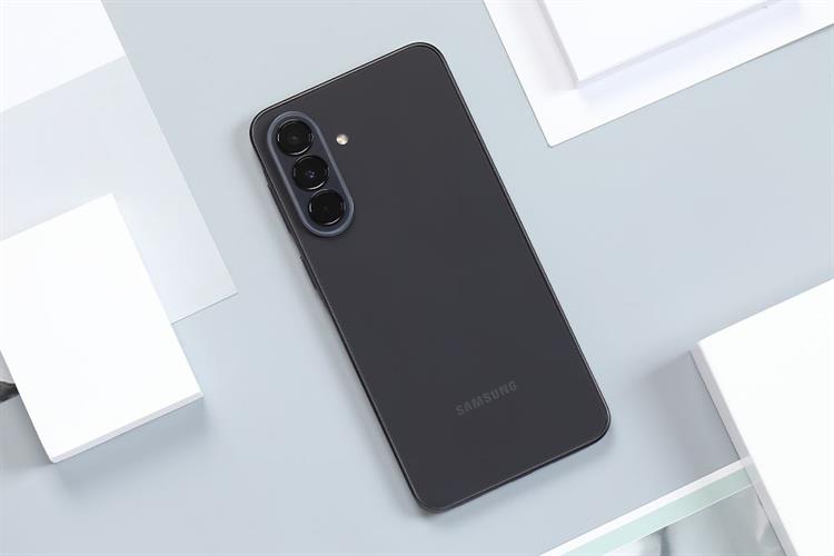 Điện thoại Samsung Galaxy A37 5G 6GB/128GB Màu Đen