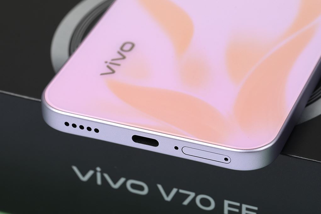 Điện thoại Vivo V70 FE 5G 12GB/256GB Màu Tím