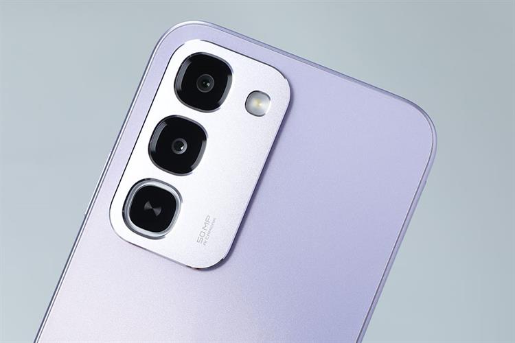 Điện thoại realme C100 4G 8GB/256GB Màu Tím